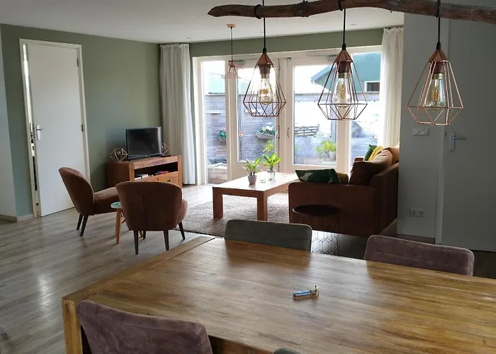 Semesterbostad Knusse Vakantiewoning In Camperduin Schoorl